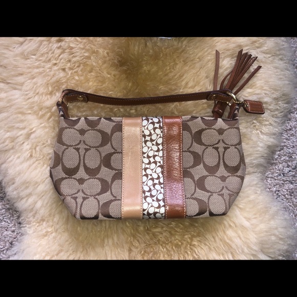 Coach Handbags - Coach Purse